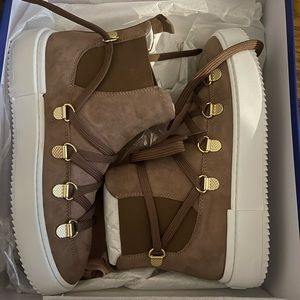Stuart Weitzman shoes